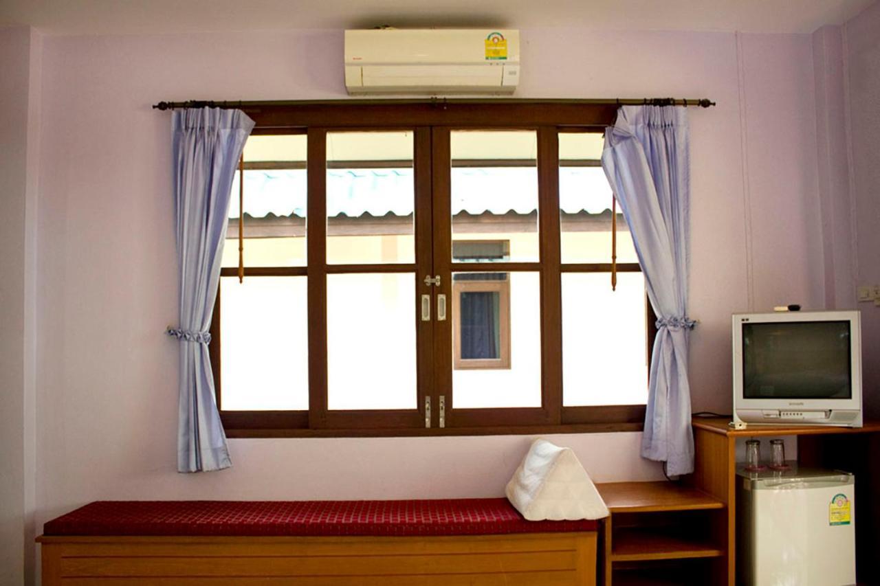 Siraya Beachfront Resort Ko Pha Ngan Room photo